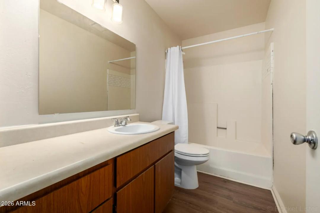 Real Estate Picture 51