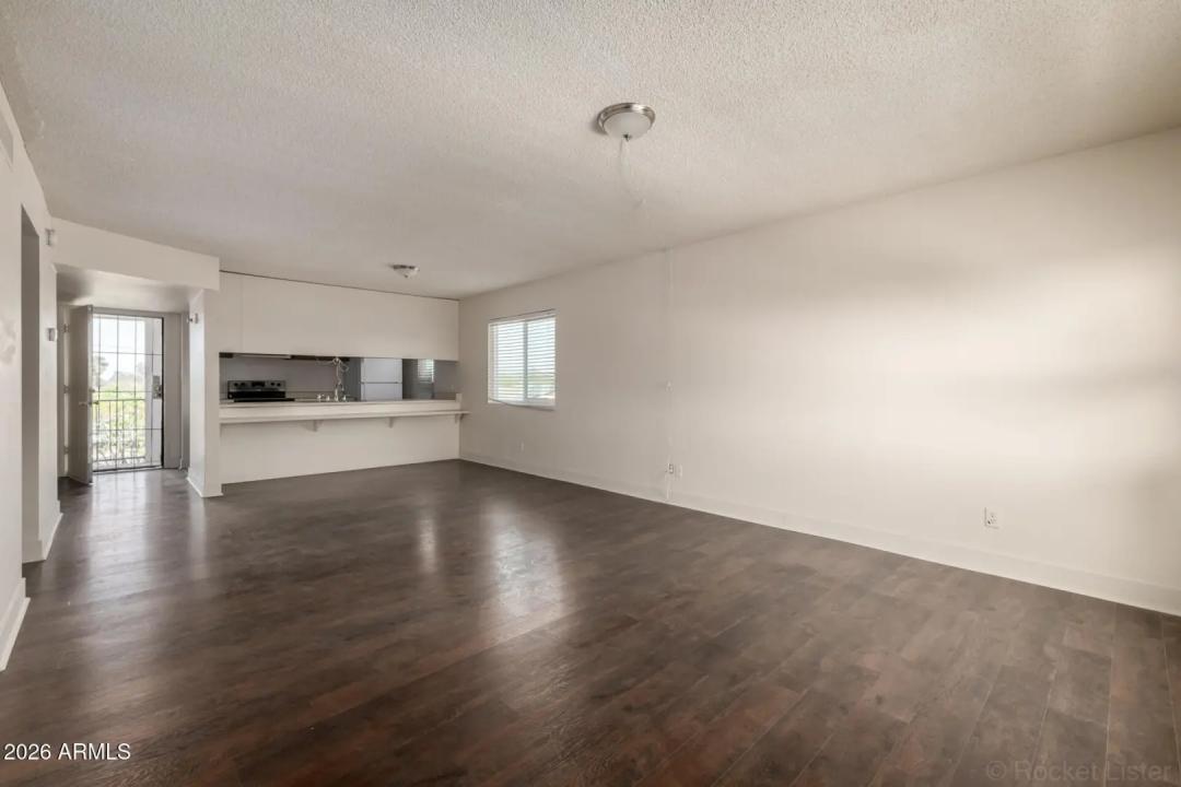 Real Estate Picture 56