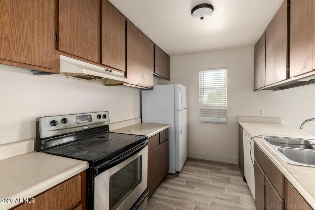 Real Estate Picture 57