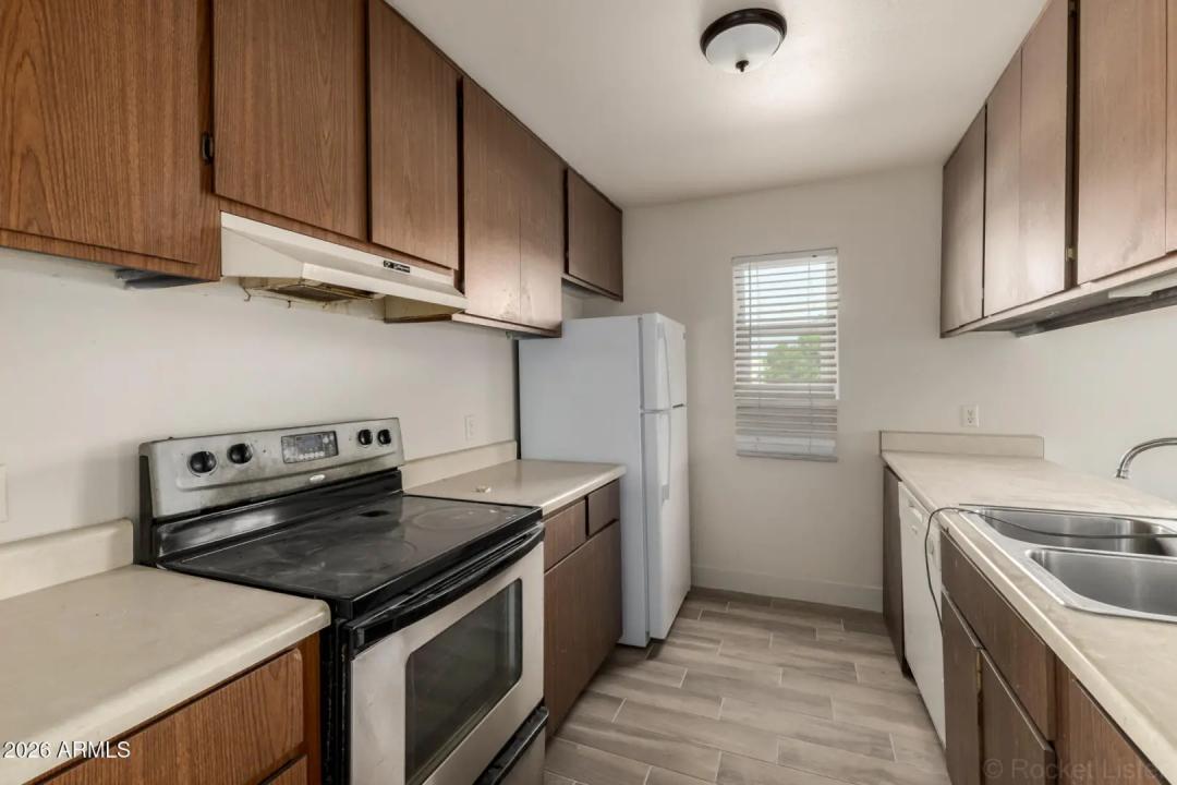 Real Estate Picture 59