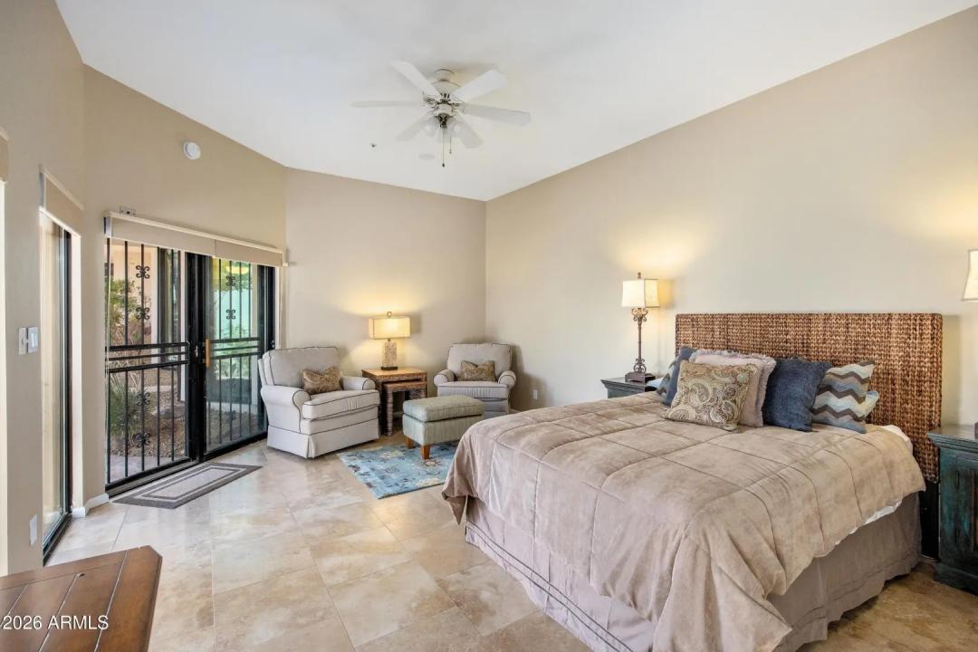 Real Estate Picture 24