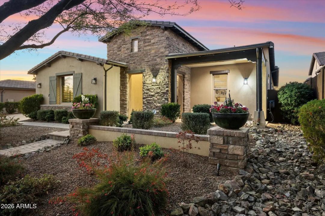 Real Estate Picture 1