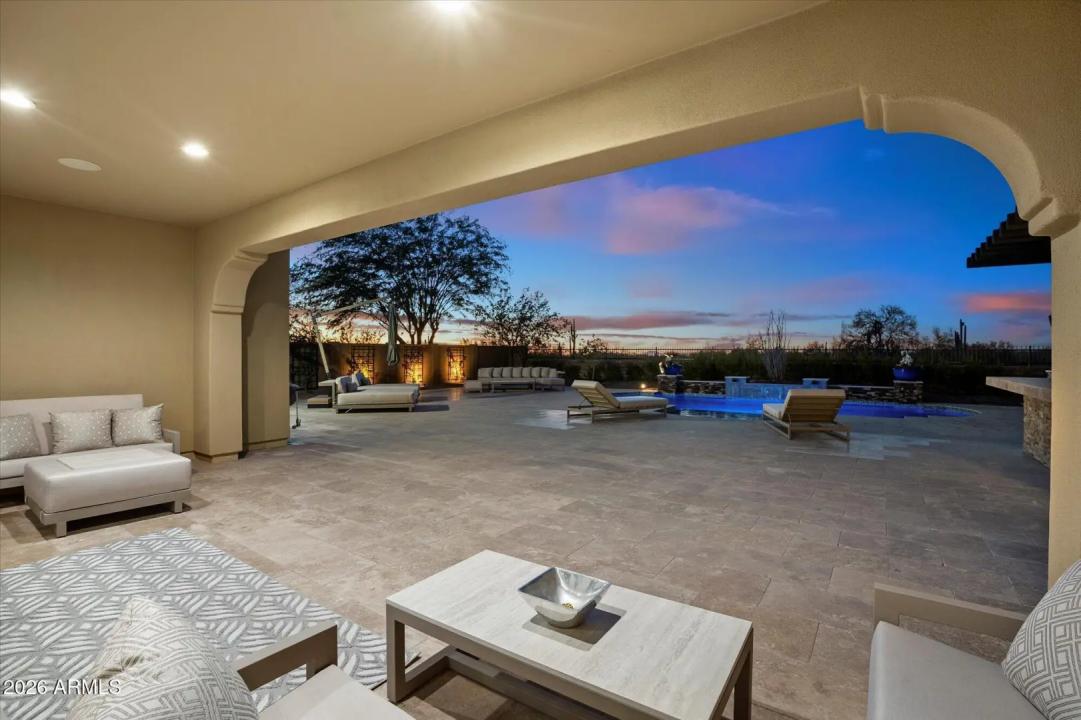 Real Estate Picture 40