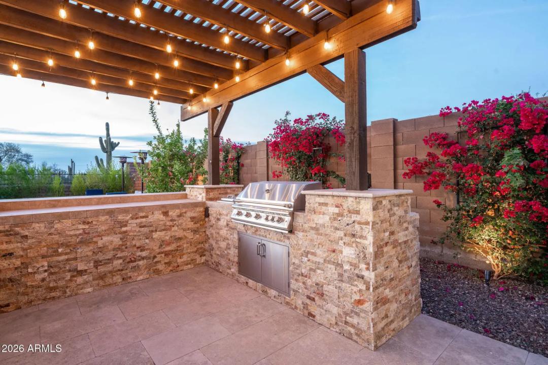 Real Estate Picture 73