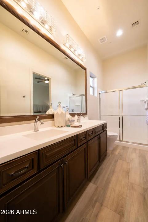 Real Estate Picture 110