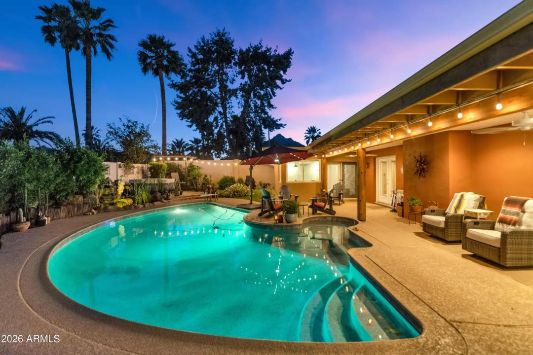 Real Estate Picture 15