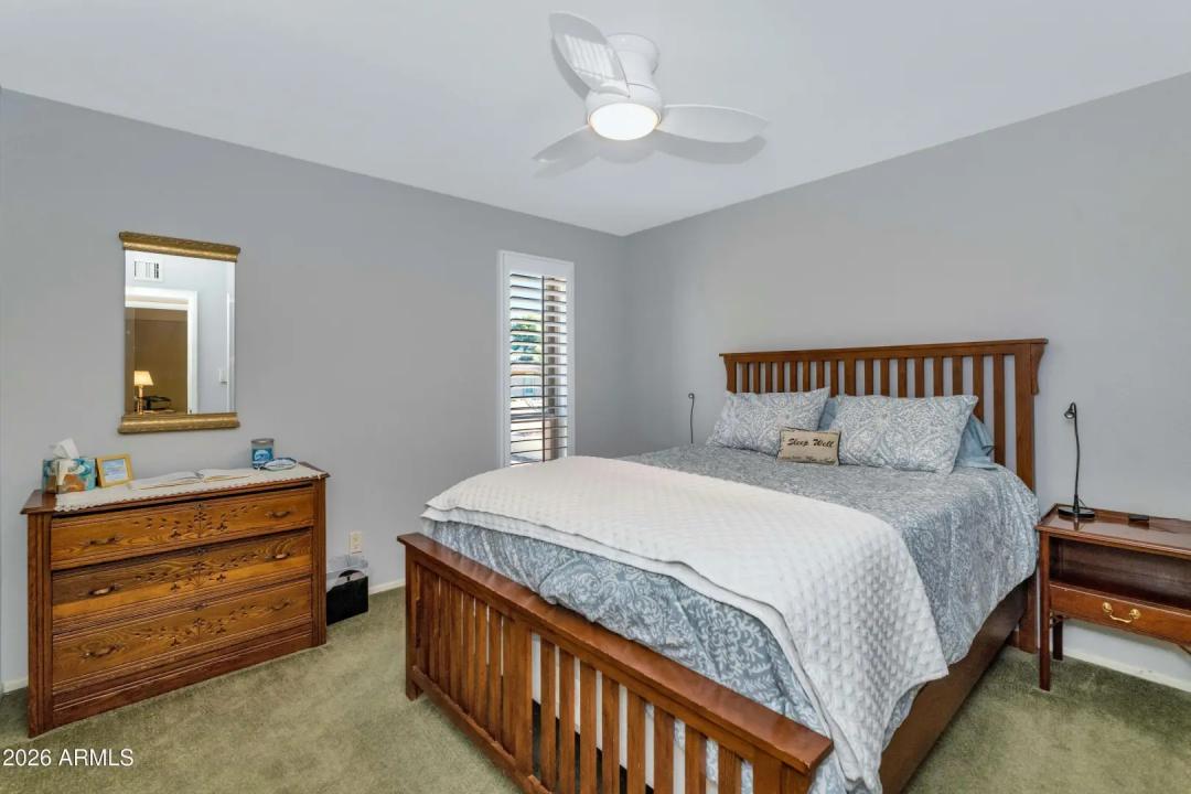 Real Estate Picture 23