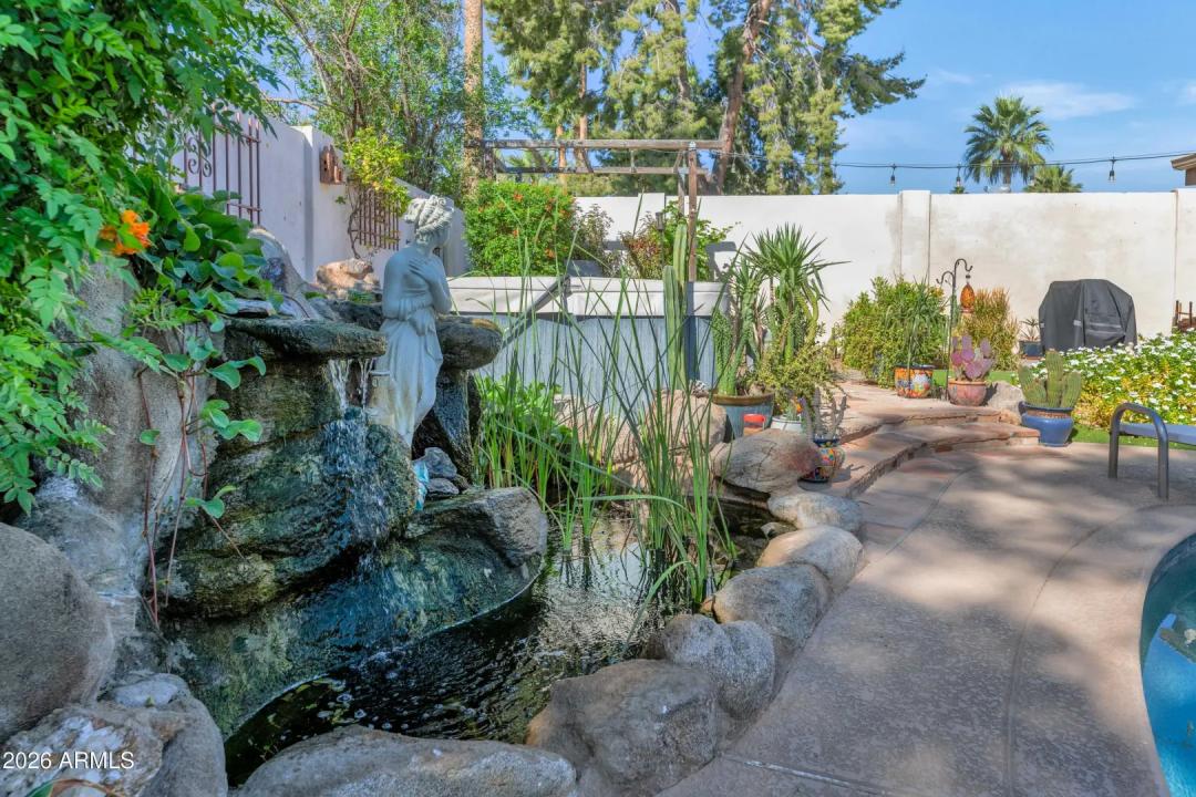 Real Estate Picture 34