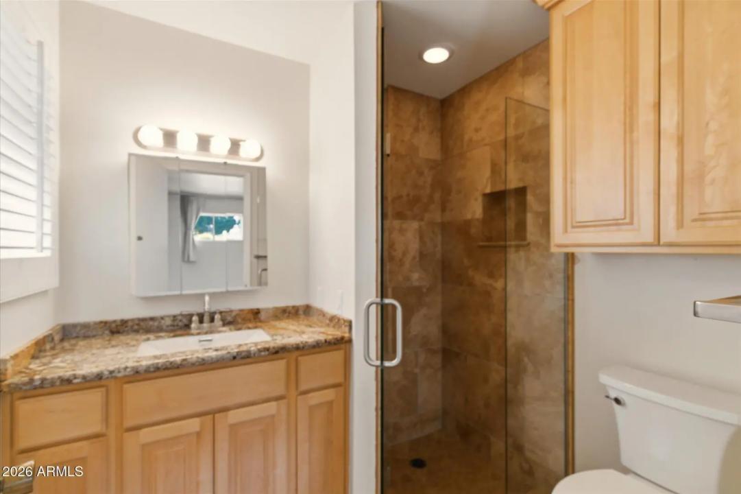Real Estate Picture 26