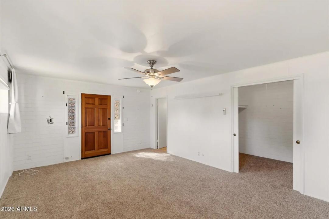 Real Estate Picture 25