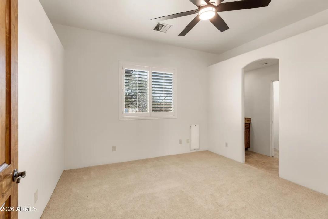 Real Estate Picture 29