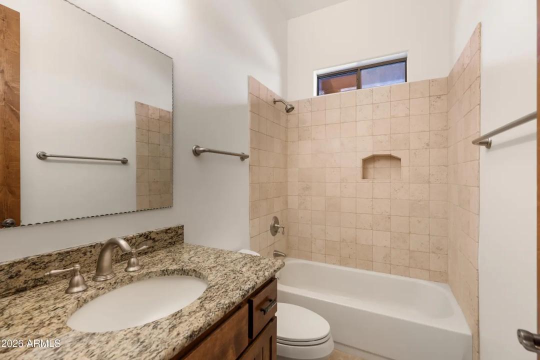 Real Estate Picture 31