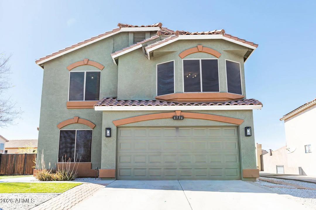 Real Estate Picture 1