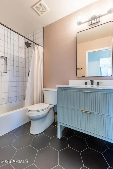 Real Estate Picture 36