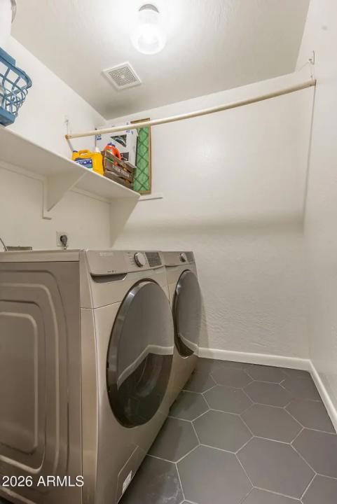 Real Estate Picture 21