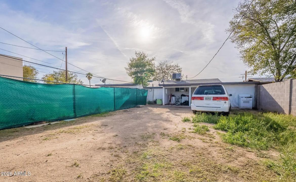 Real Estate Picture 26