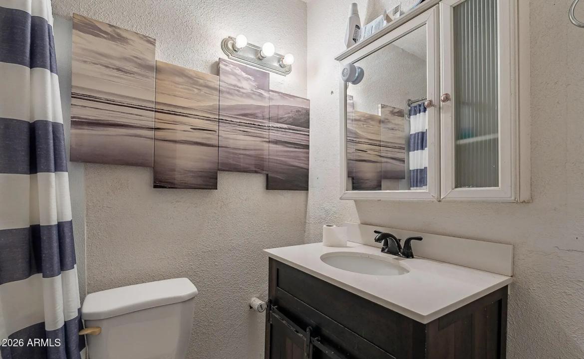 Real Estate Picture 34