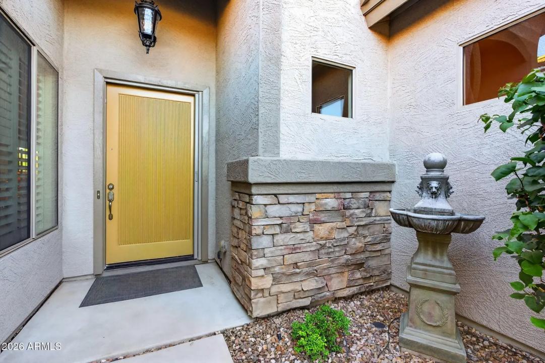 Real Estate Picture 15