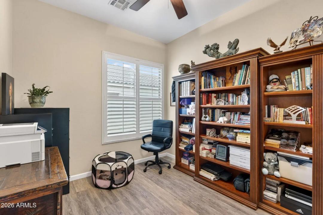 Real Estate Picture 25