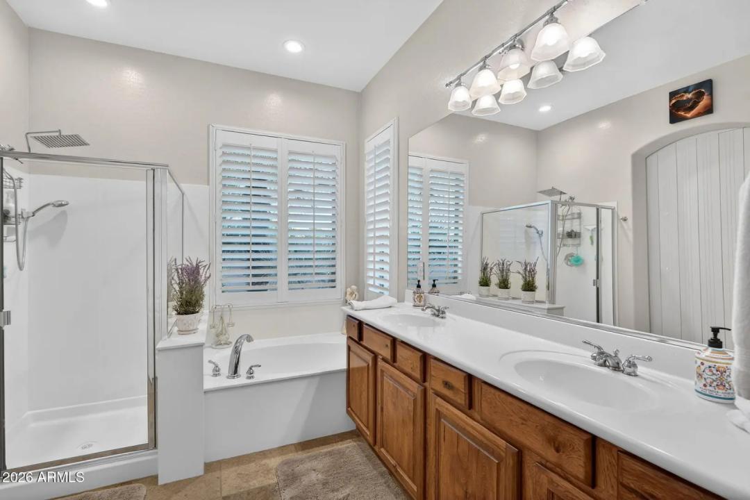 Real Estate Picture 30