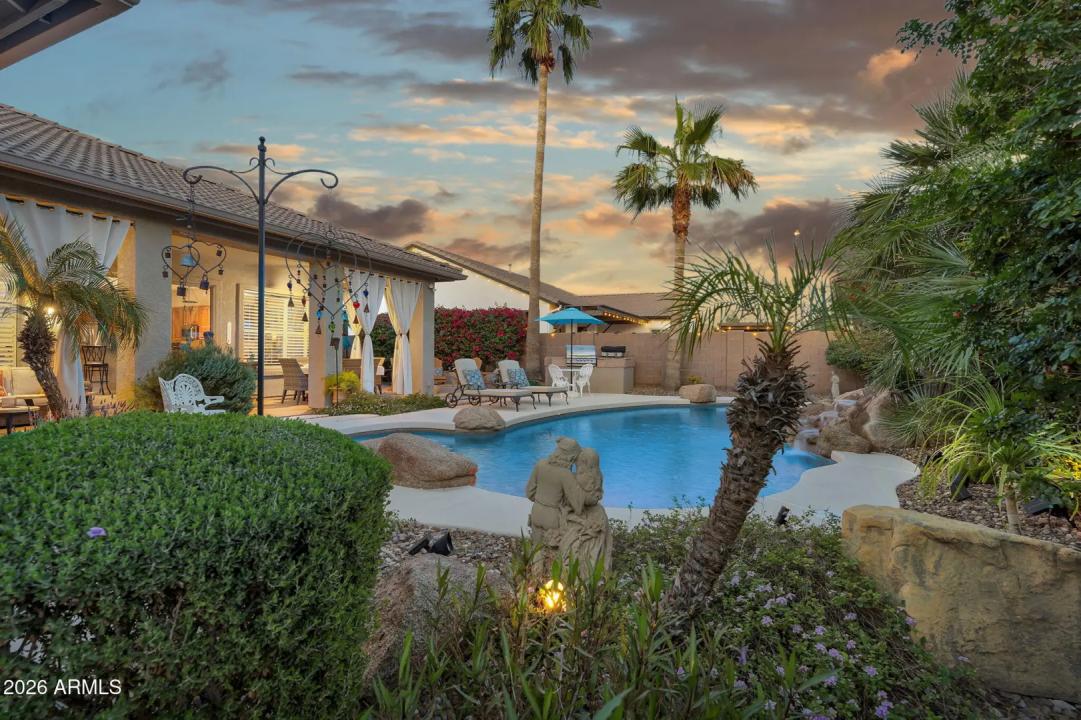 Real Estate Picture 39