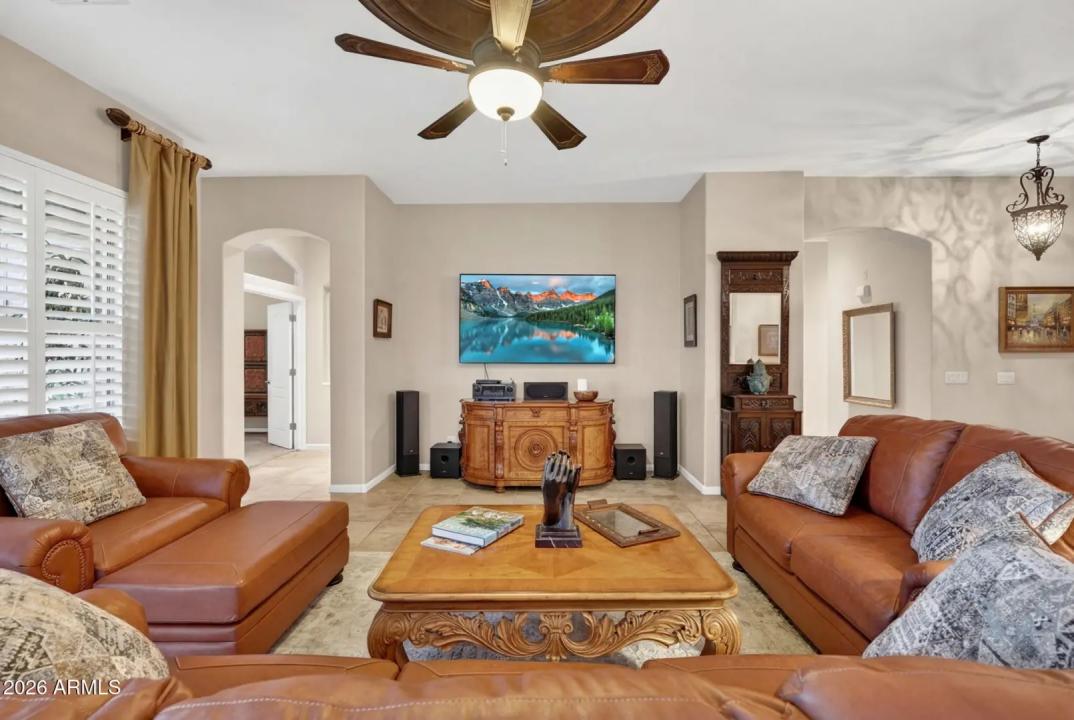 Real Estate Picture 19