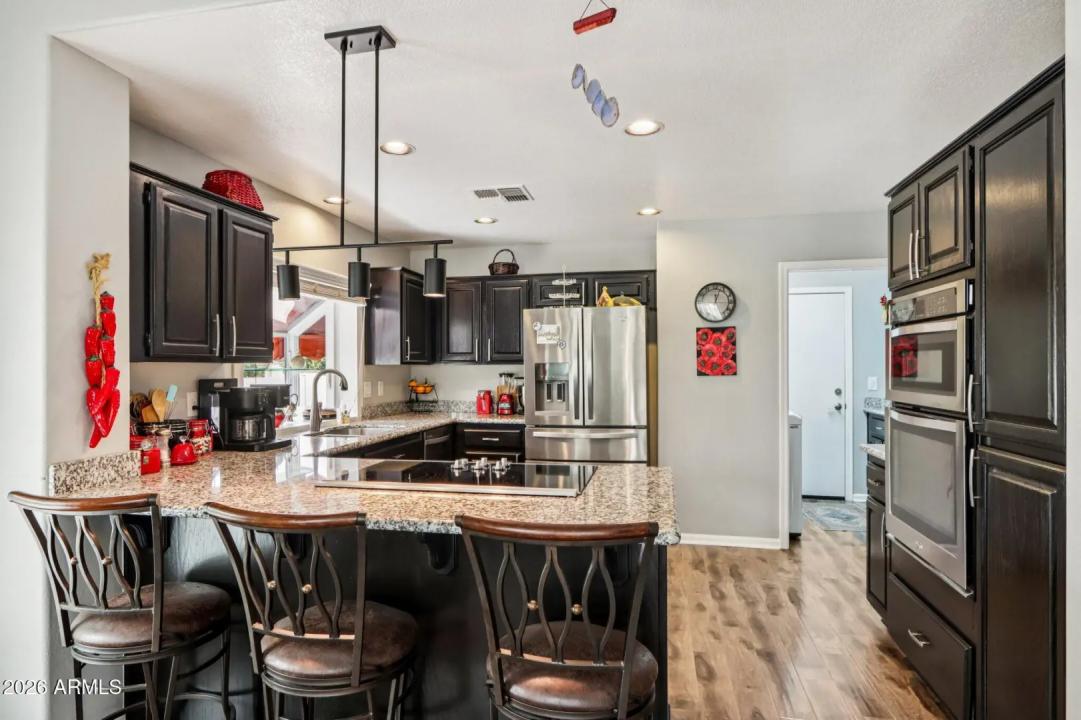 Real Estate Picture 19