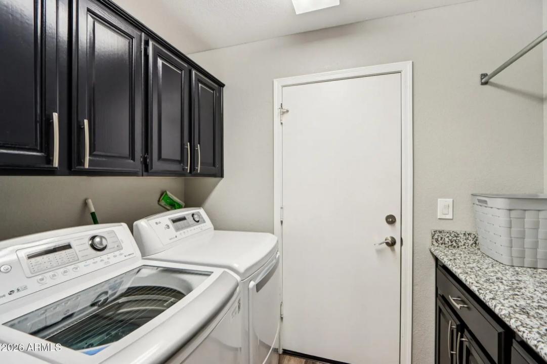 Real Estate Picture 29