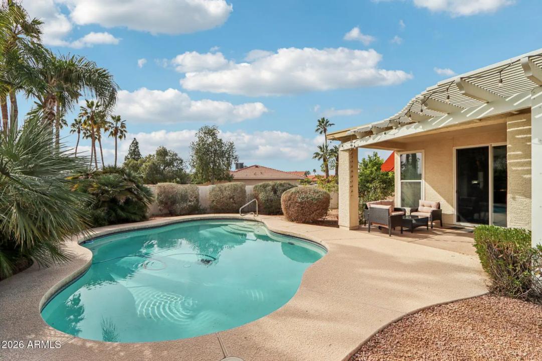 Real Estate Picture 32