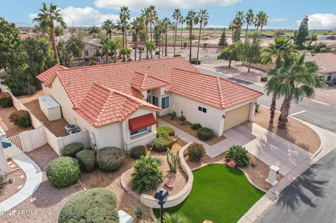 Real Estate Picture 37