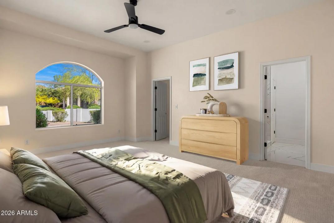 Real Estate Picture 18