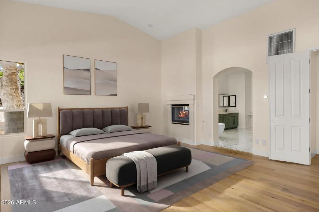 Real Estate Picture 14