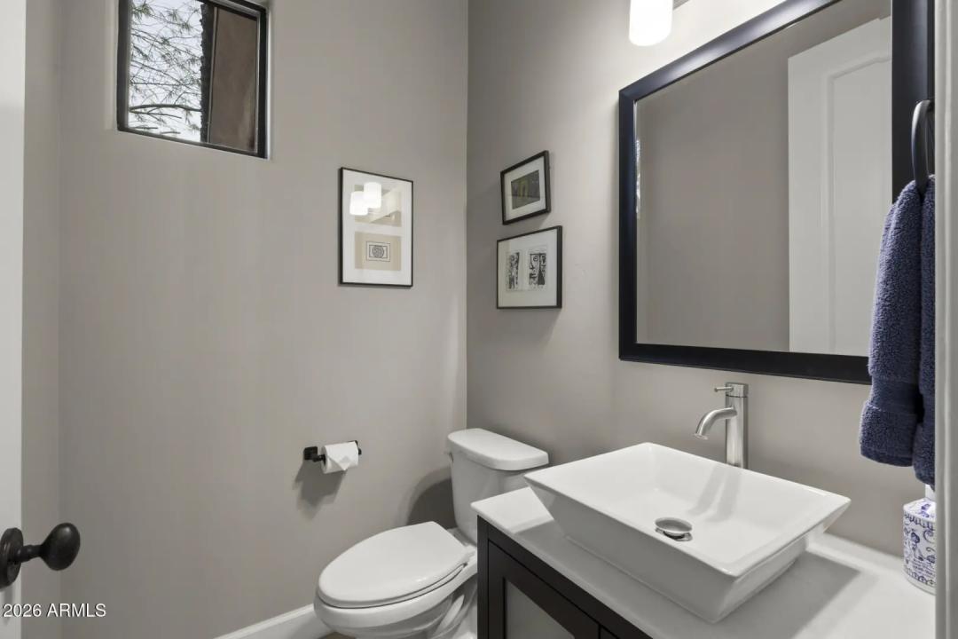 Real Estate Picture 26