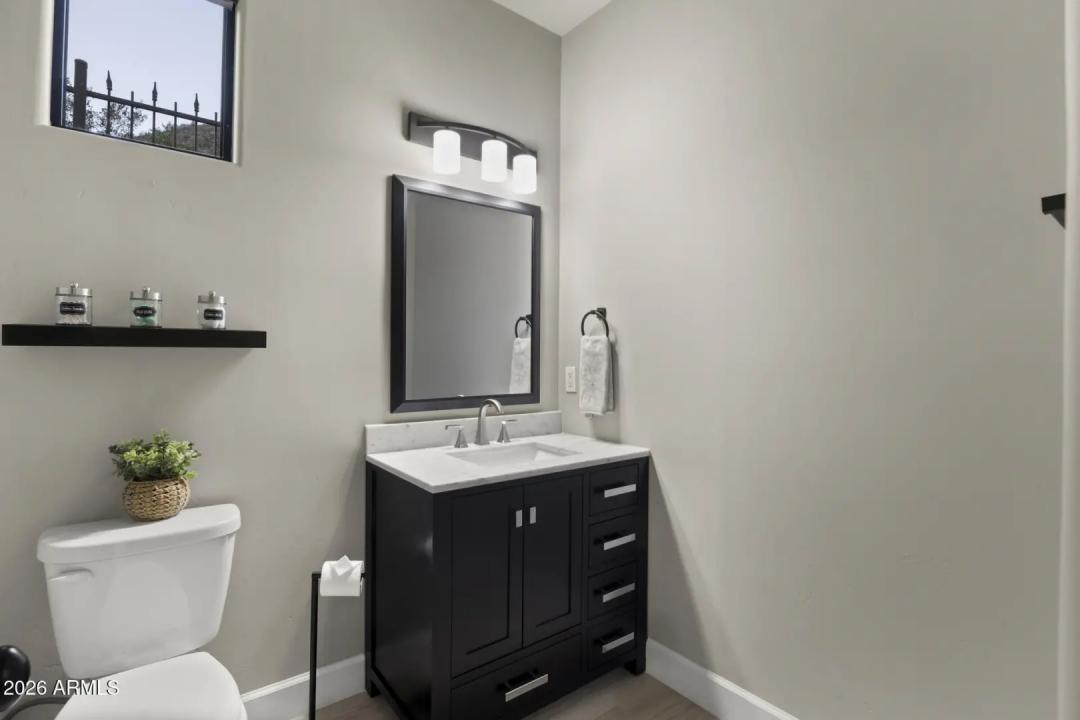 Real Estate Picture 31