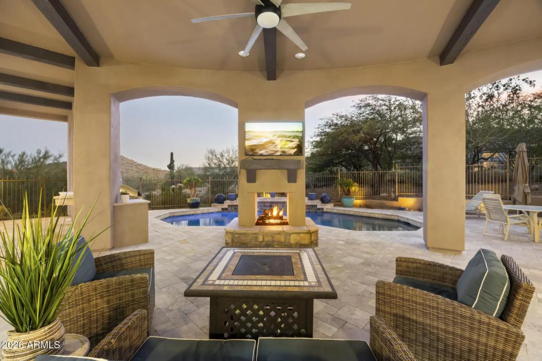 Real Estate Picture 38