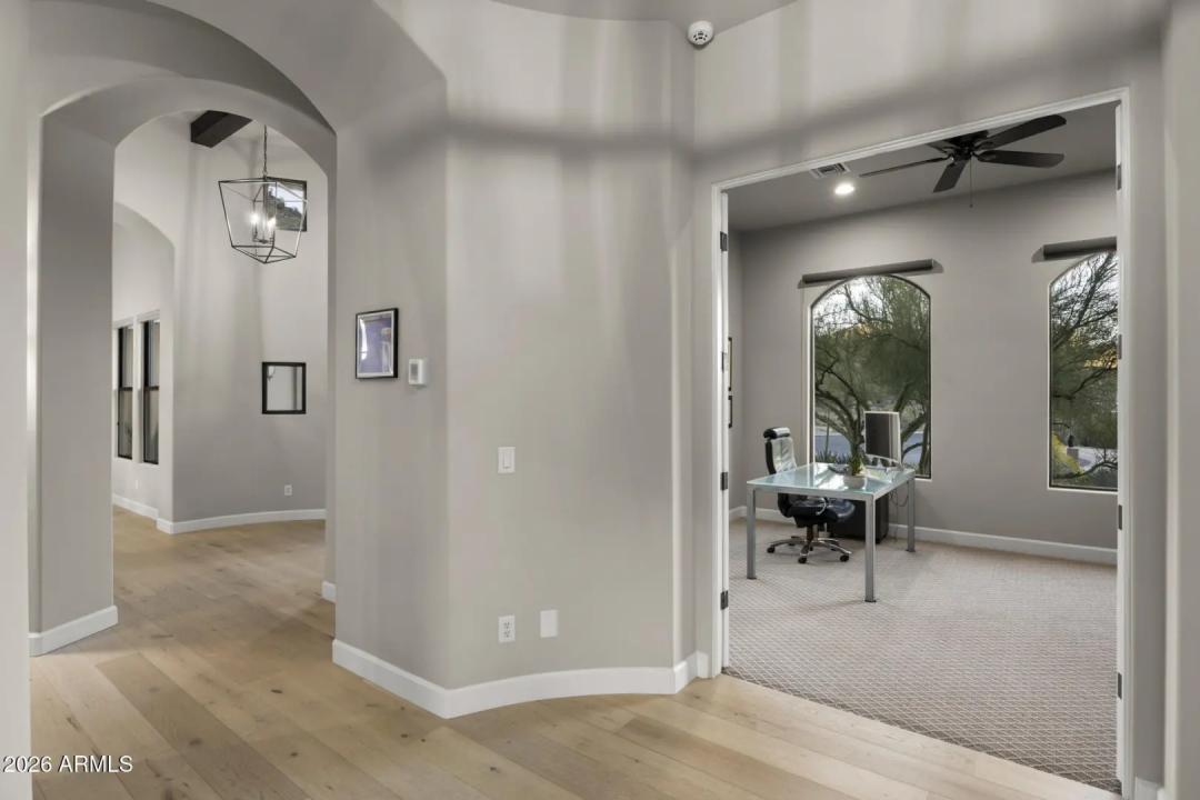 Real Estate Picture 23