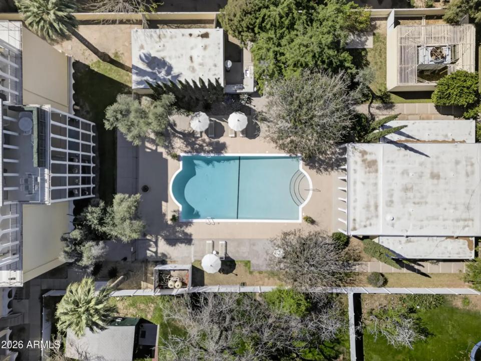 Real Estate Picture 31