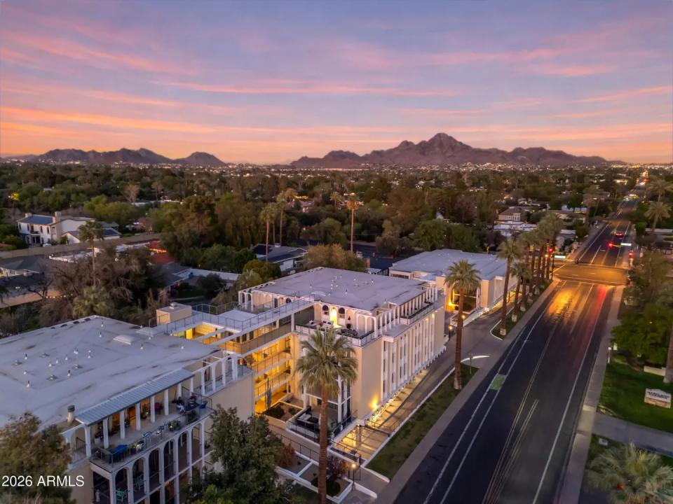 Real Estate Picture 48