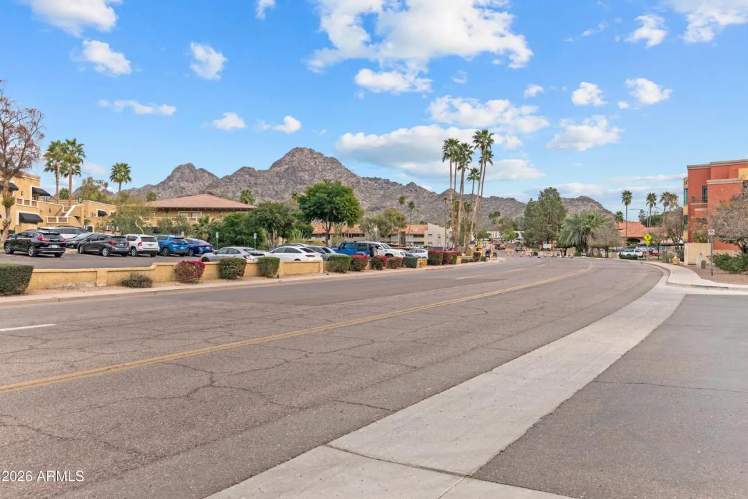 Real Estate Picture 53