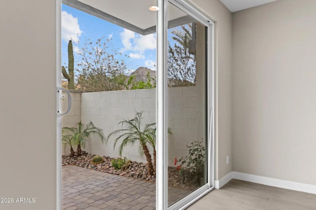 Real Estate Picture 33