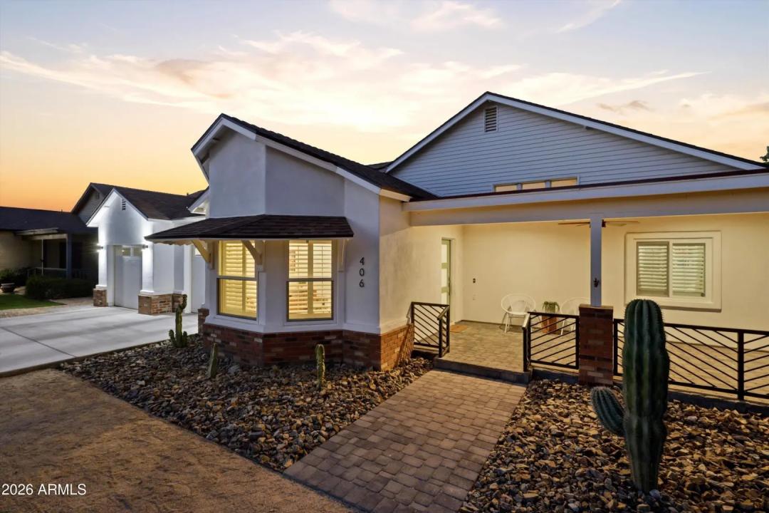 Real Estate Picture 2