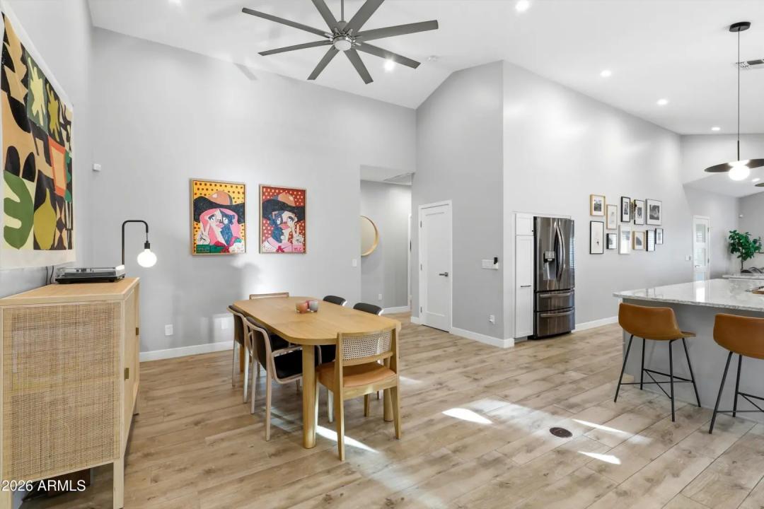 Real Estate Picture 10