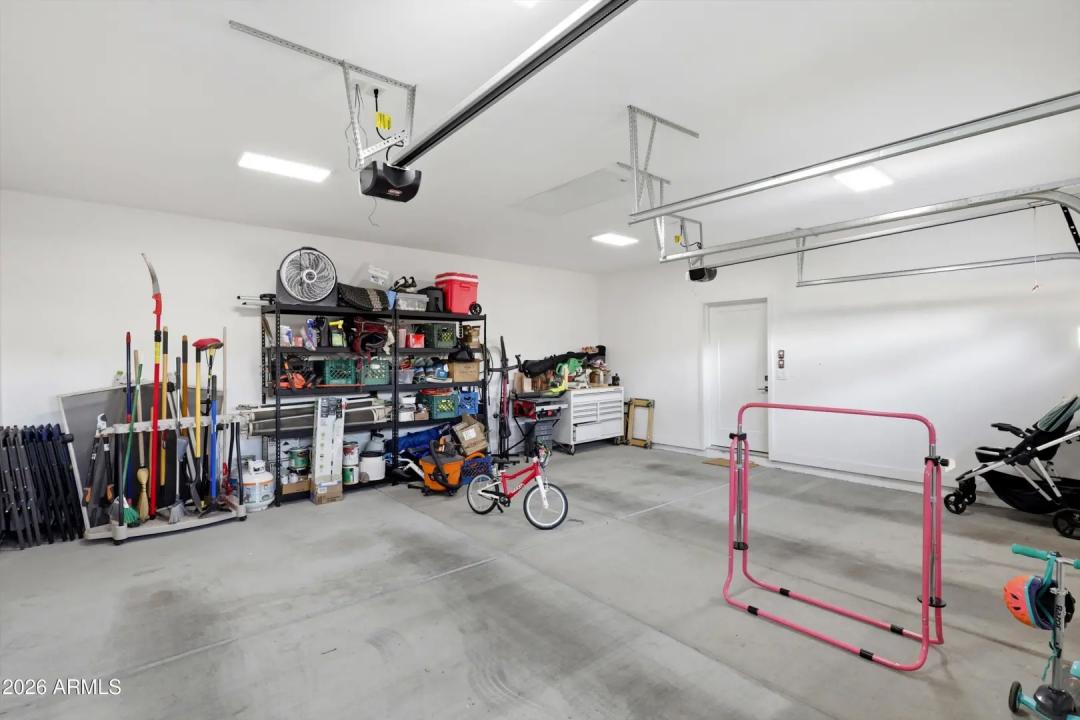 Real Estate Picture 32