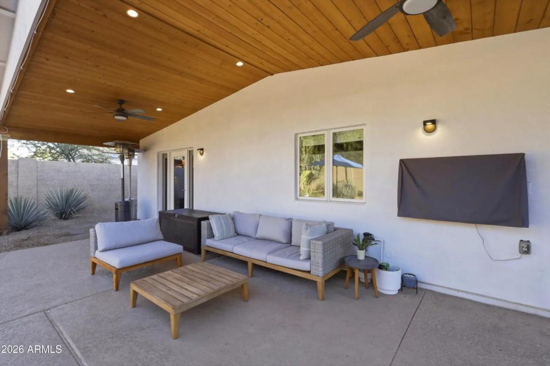 Real Estate Picture 35