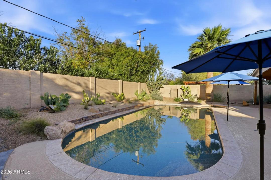 Real Estate Picture 40