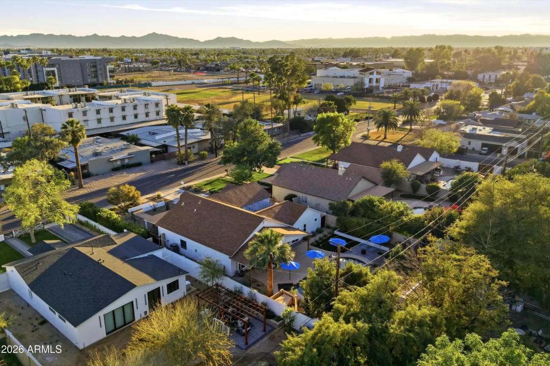 Real Estate Picture 48