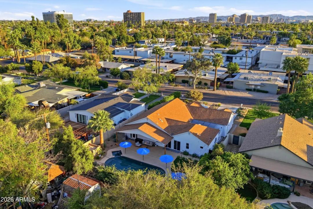 Real Estate Picture 49