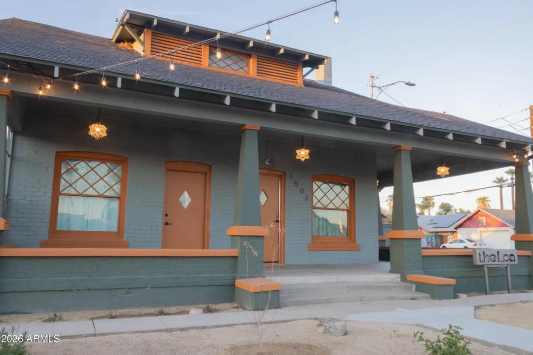 Real Estate Picture 1