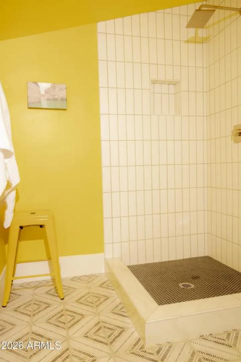 Real Estate Picture 30