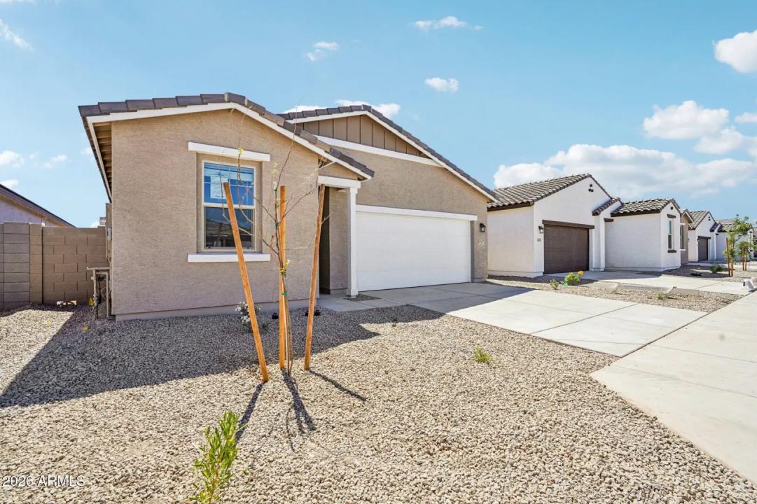 Real Estate Picture 2